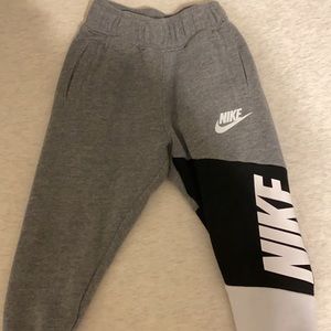Nike Joggers